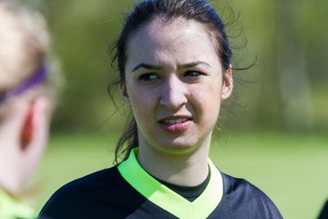 Bild 240 - Frauen SV Frisia 03 Risum Lindholm - Heider SV : Ergebnis: 8:0